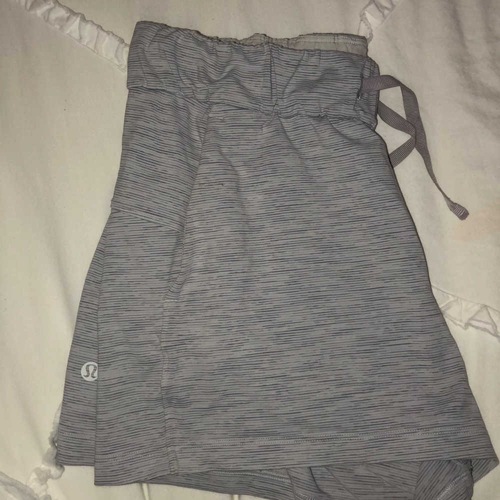 Gray&White Striped Lululemon shorts
